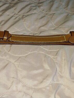 Dooney and bourke adjustable shoulder strap